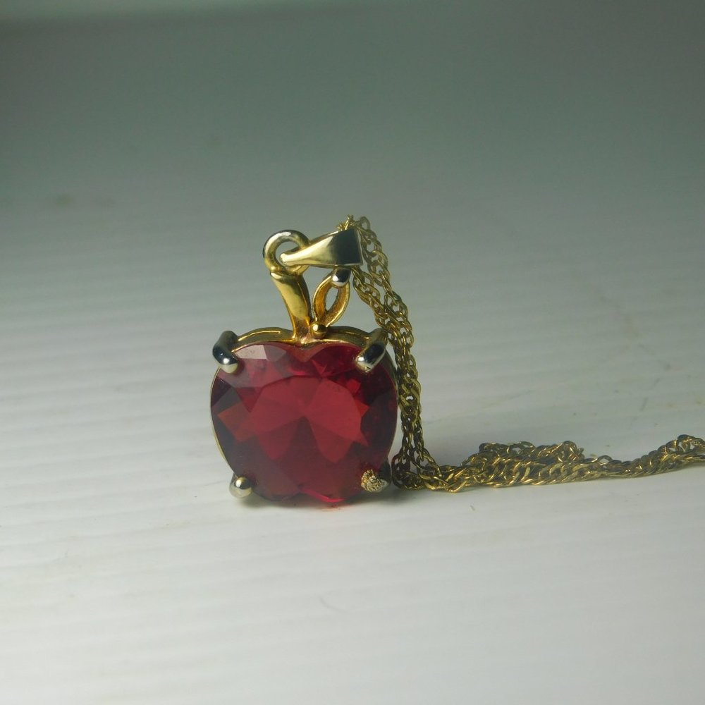 Apple Pendant - image 2